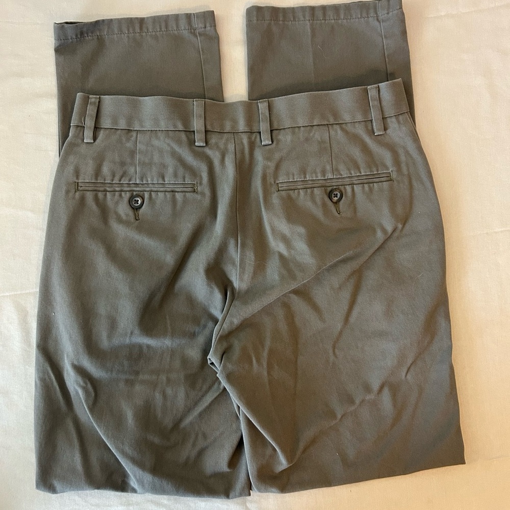 Amazon Essentials Men's Olive Green Flat Front Ch… - image 3